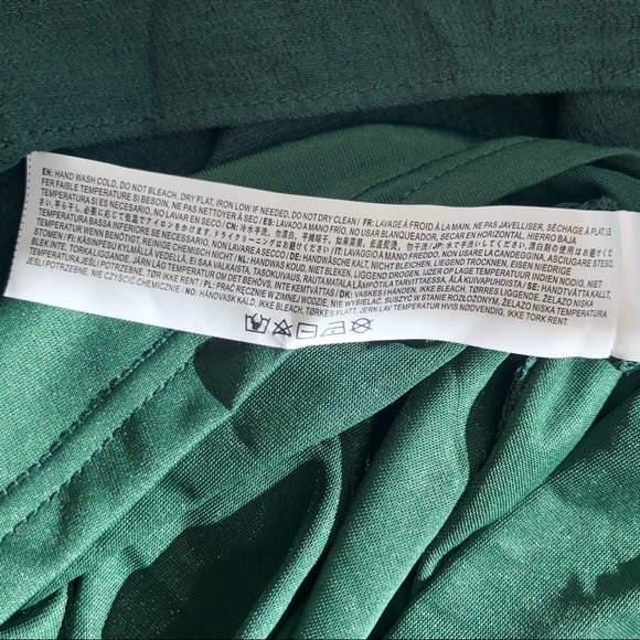 NWT Moon River Shopbop Smocked Long Sleeve TierMini Dress Emerald Green Medium - Picture 7 of 7